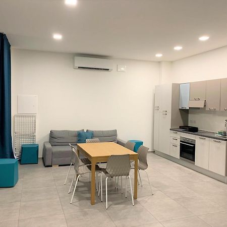 רימיני Rivabella Suite Apartments מראה חיצוני תמונה