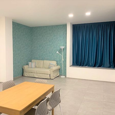 רימיני Rivabella Suite Apartments מראה חיצוני תמונה