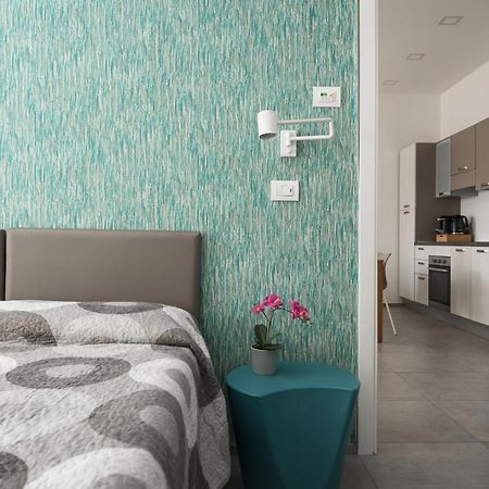 רימיני Rivabella Suite Apartments מראה חיצוני תמונה