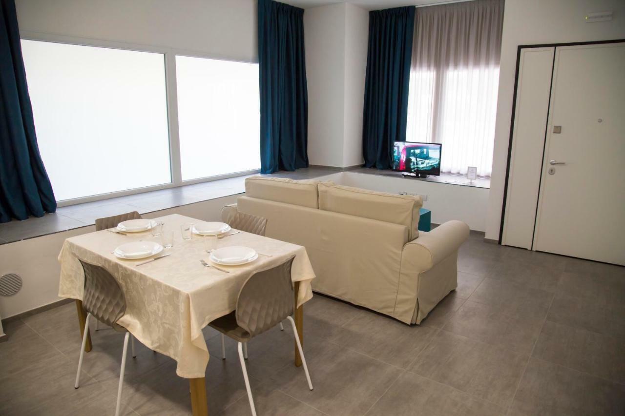 רימיני Rivabella Suite Apartments מראה חיצוני תמונה